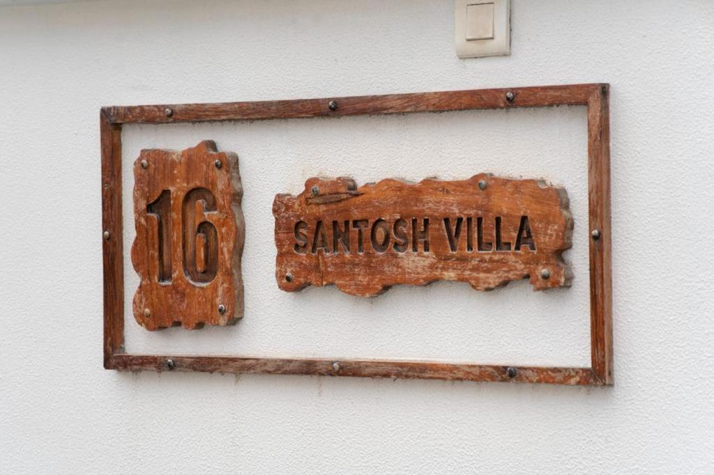 Santosh Villa - The House Of Antiques And Art Udaipur Eksteriør billede